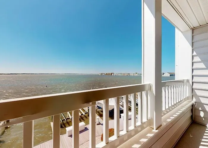 Holiday home Harbour Towne 203a