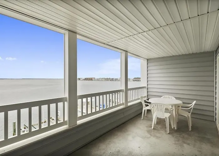 Harbour Towne 203a Holiday home *