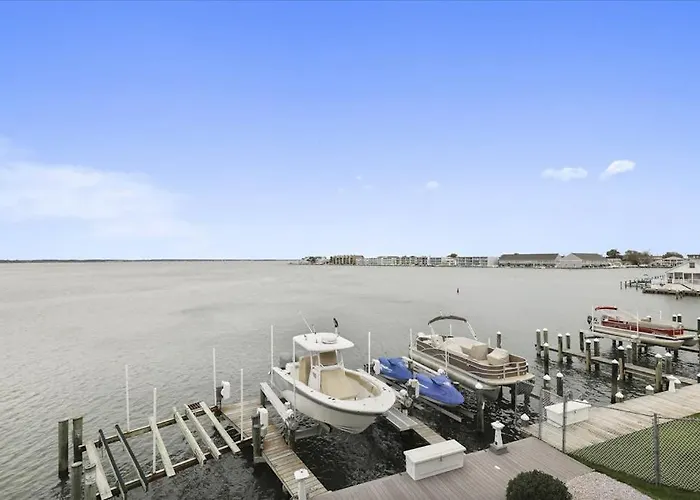 Holiday home Harbour Towne 203a